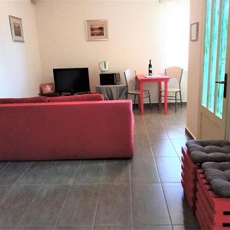 Cozy Apartment In The City Center Pula Extérieur photo