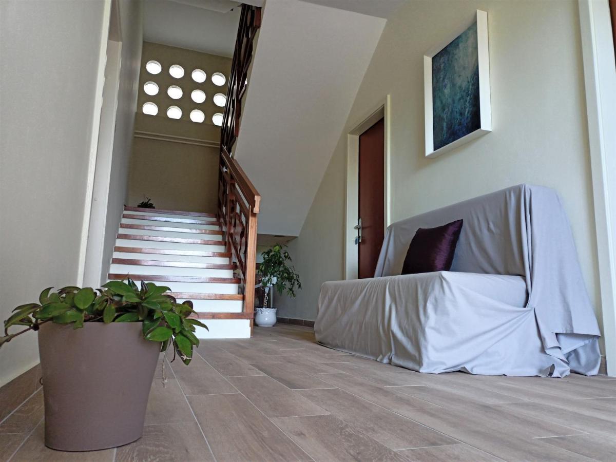 Cozy Apartment In The City Center Pula Extérieur photo